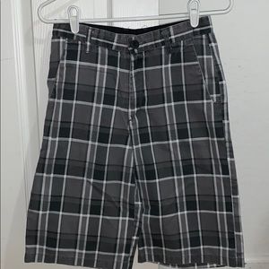 American Hawk Gray/White Size 16 Plaid Shorts